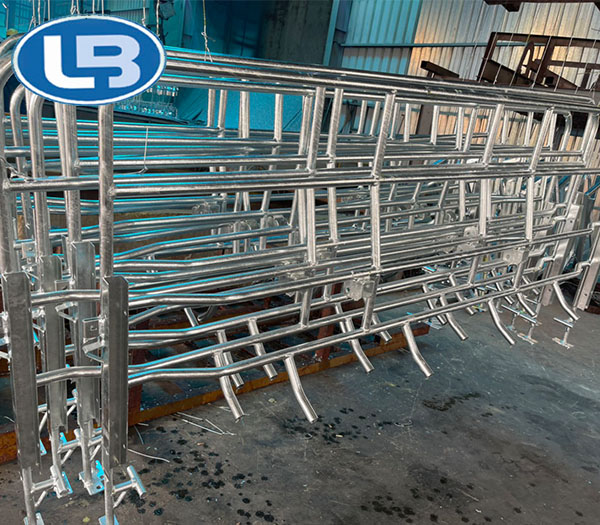Galvanized pig pen frame
